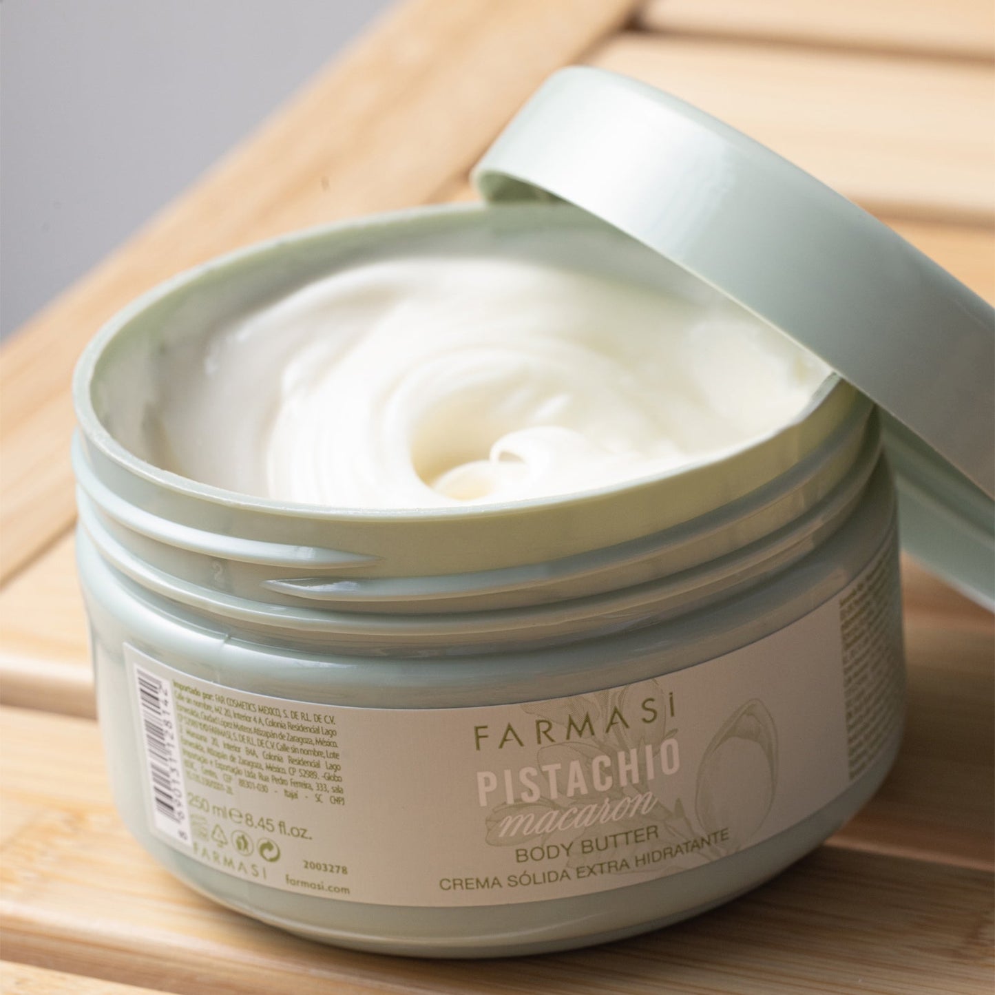 Pistachio Macaron Body Butter - Glow